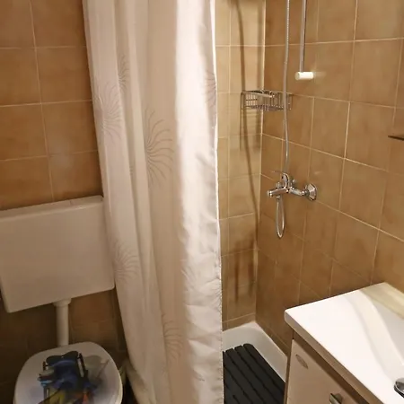Sailboat House קורצולה